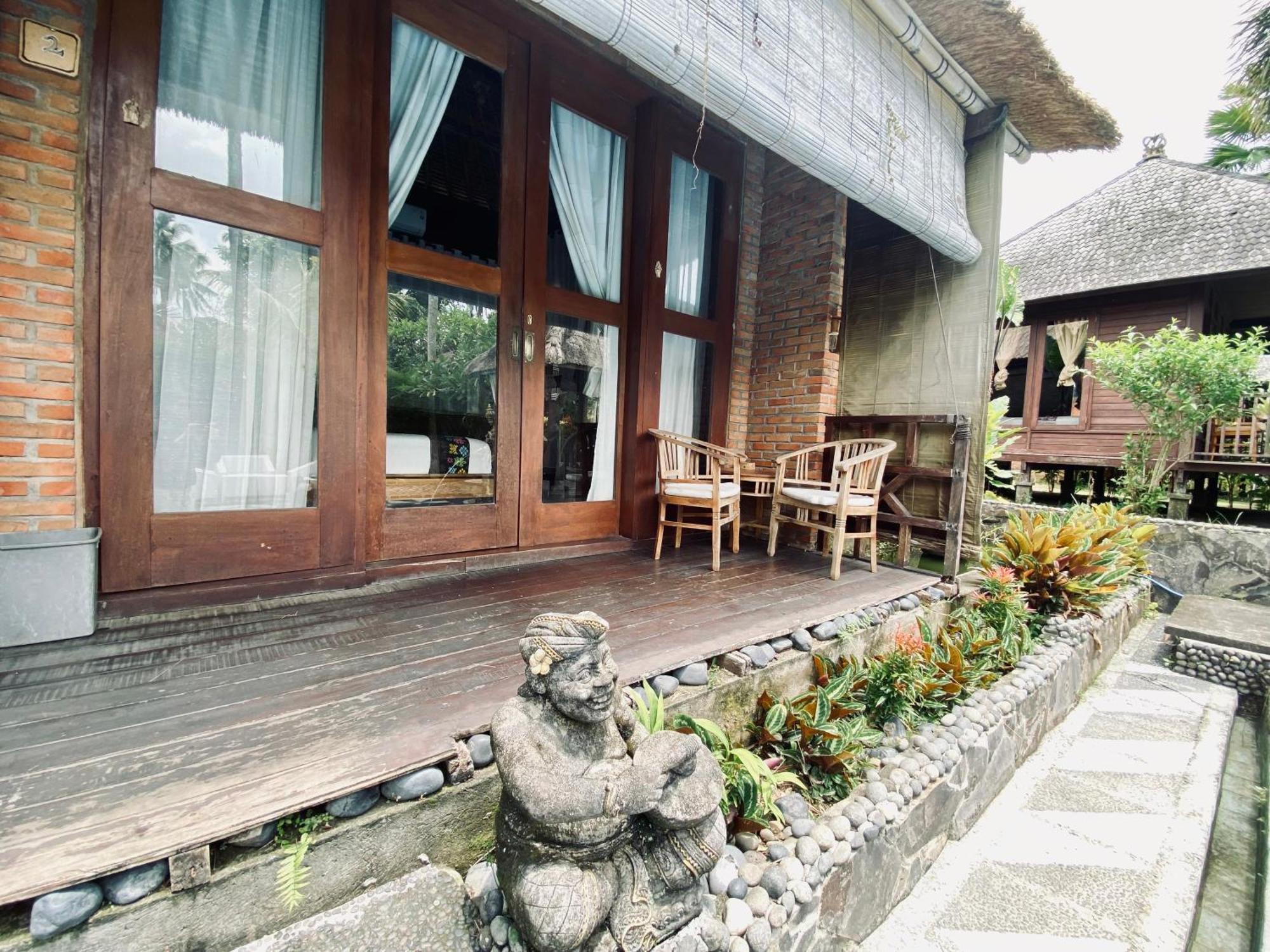 Dong Loka Guesthouse Bali Carangsari Exterior photo