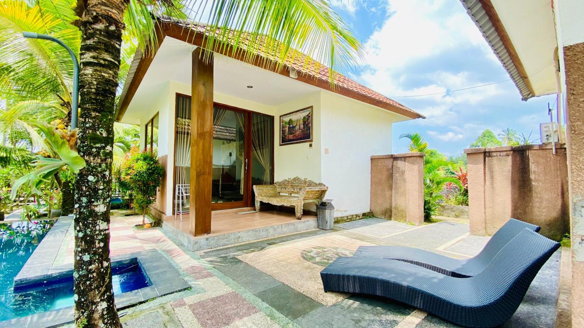 Dong Loka Guesthouse Bali Carangsari Exterior photo