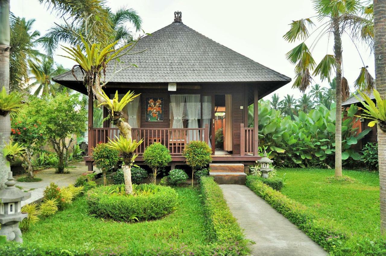 Dong Loka Guesthouse Bali Carangsari Exterior photo