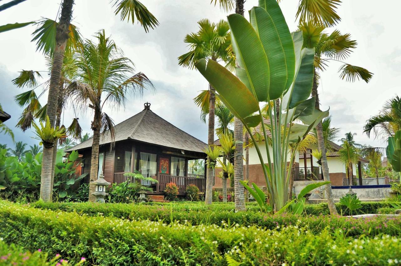 Dong Loka Guesthouse Bali Carangsari Exterior photo